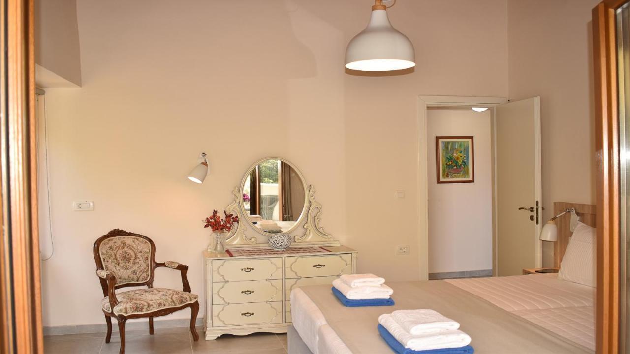 Platanus House Vila Meskla Exterior foto